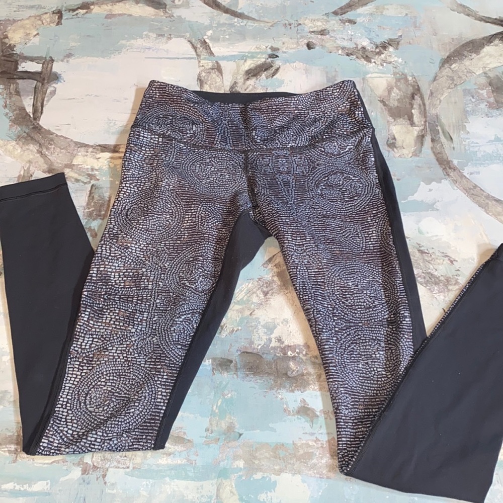 Lululemon Leggings size 6